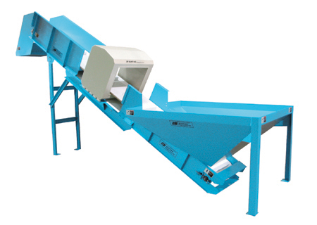 Shredder/Grinder Feed Conveyor w/optional metal detector